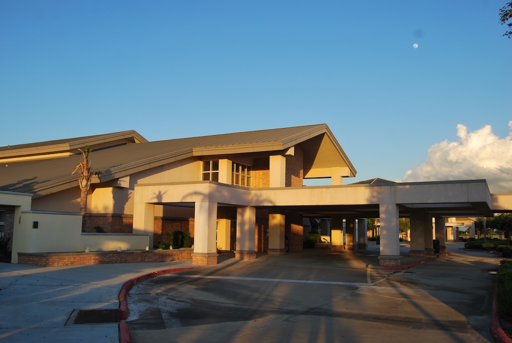 https://www.murray-engineering.com/murray2020/wp-content/uploads/2021/02/murray-engineering-Lake-Charles-Memorial-Hospital-womens-2.jpeg